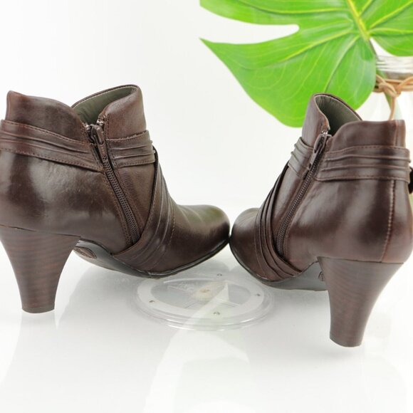 Born Womens Biddy Boot Size 8 Brown Leather Block Heel Bootie Elegant Buckle - Picture 6 of 12